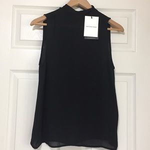 New with tag Who What Wear Black sleeveless top